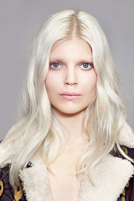 Capelli-biondo-ghiaccio-2016-lunghi-autunno-inverno
